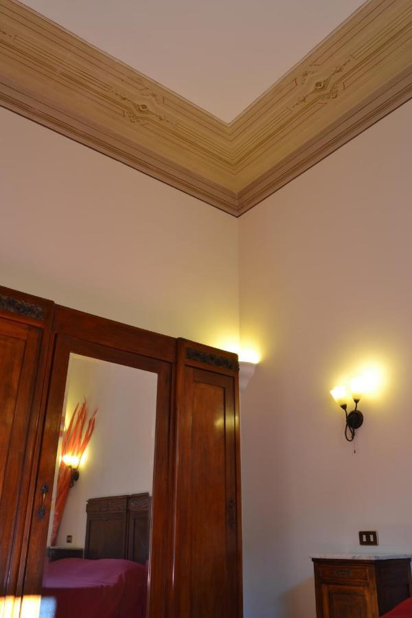 B&B Novecento Palermo Værelse billede