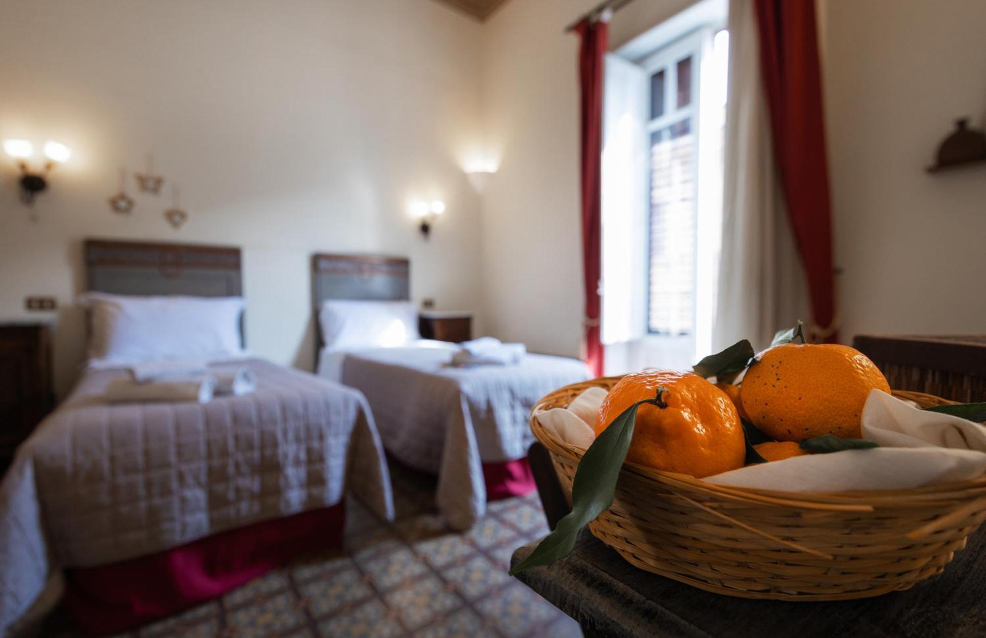 B&B Novecento Palermo Eksteriør billede